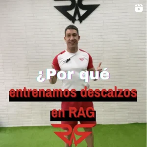 Entrenador personal señala que hay que entrenar descalzos